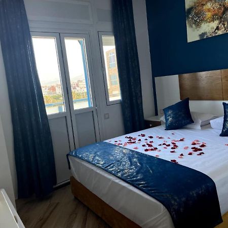 Hostal Mh Borj Martil Exteriér fotografie