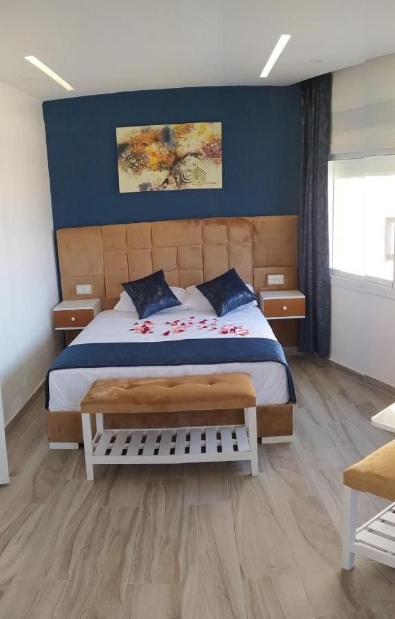 Hostal Mh Borj Martil Exteriér fotografie